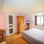 Hotel Logis Restaurant Manoir De L'acherie