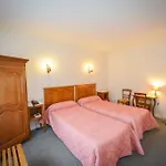 מלון Logis Restaurant Manoir De L'acherie Sainte-Cécile