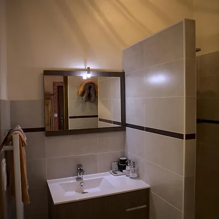 호텔 Logis Restaurant Manoir De L'acherie Sainte-Cécile