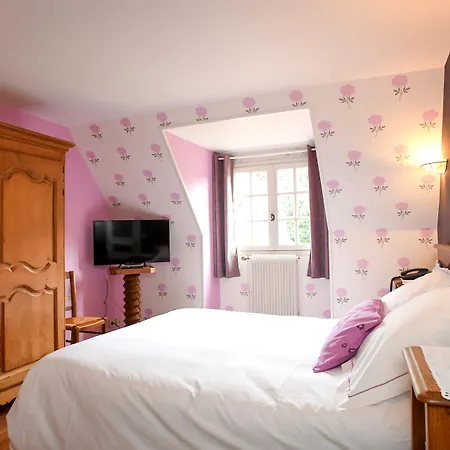 Logis Restaurant Manoir De L'acherie Sainte-Cécile