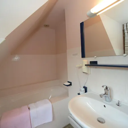 Logis Restaurant Manoir De L'acherie 호텔 Sainte-Cécile