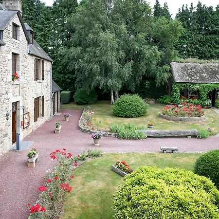 Logis Restaurant Manoir De L'acherie 호텔 Sainte-Cécile