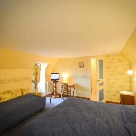 호텔 Logis Restaurant Manoir De L'acherie Sainte-Cécile