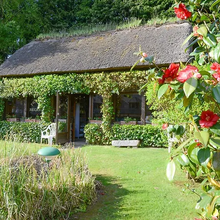 Logis Restaurant Manoir De L'acherie 2*