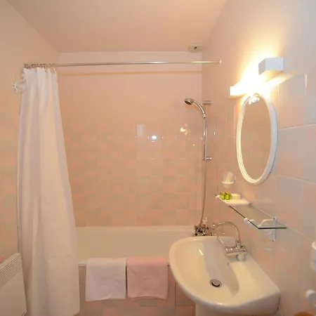 Logis Restaurant Manoir De L'acherie