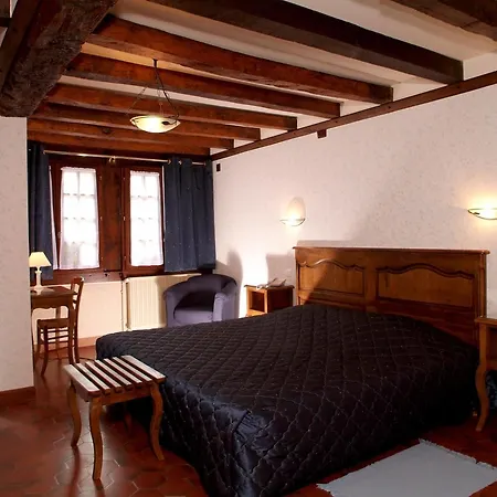 Logis Restaurant Manoir De L'acherie
