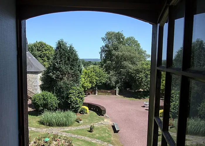 Logis Restaurant Manoir De L'acherie Sainte-Cécile