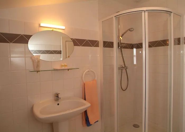 Logis Restaurant Manoir De L'acherie 2* Sainte-Cécile