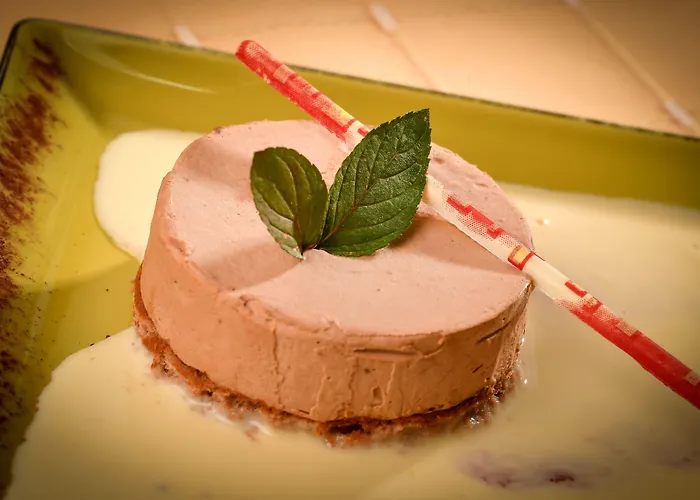 Logis Restaurant Manoir De L'acherie 2*