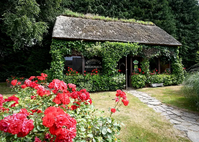 Logis Restaurant Manoir De L'acherie 2*