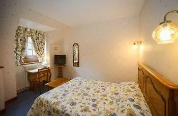 Logis Restaurant Manoir De L'acherie 2*