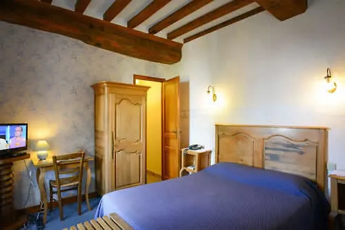 Hotel Logis Restaurant Manoir De L'acherie Sainte-Cécile