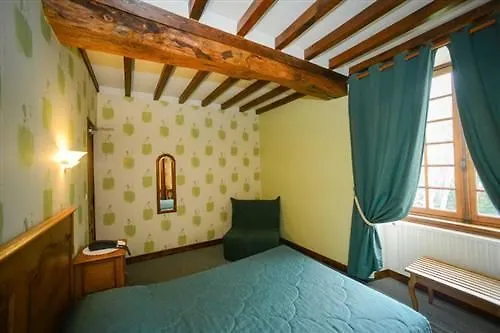 Hotel Logis Restaurant Manoir De L'acherie Sainte-Cécile