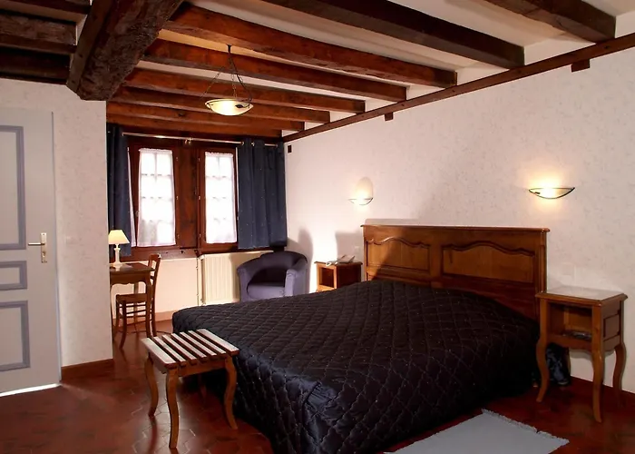 Logis Restaurant Manoir De L'acherie